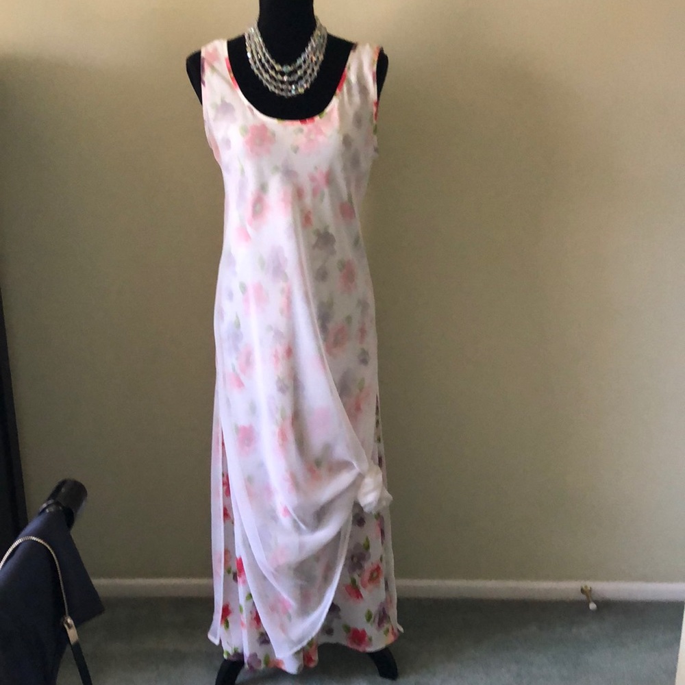 Ladies dress
